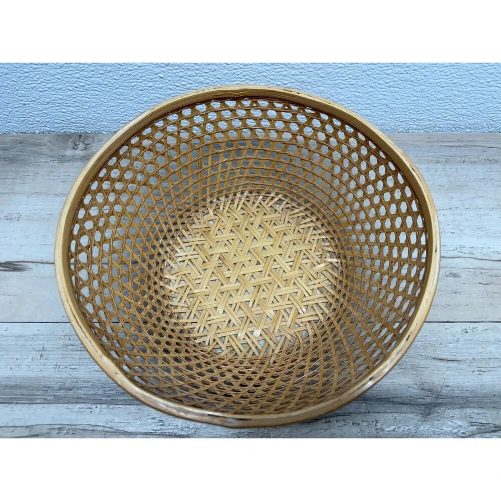 Vtg Handwoven Bamboo Round Wicker Basket 9